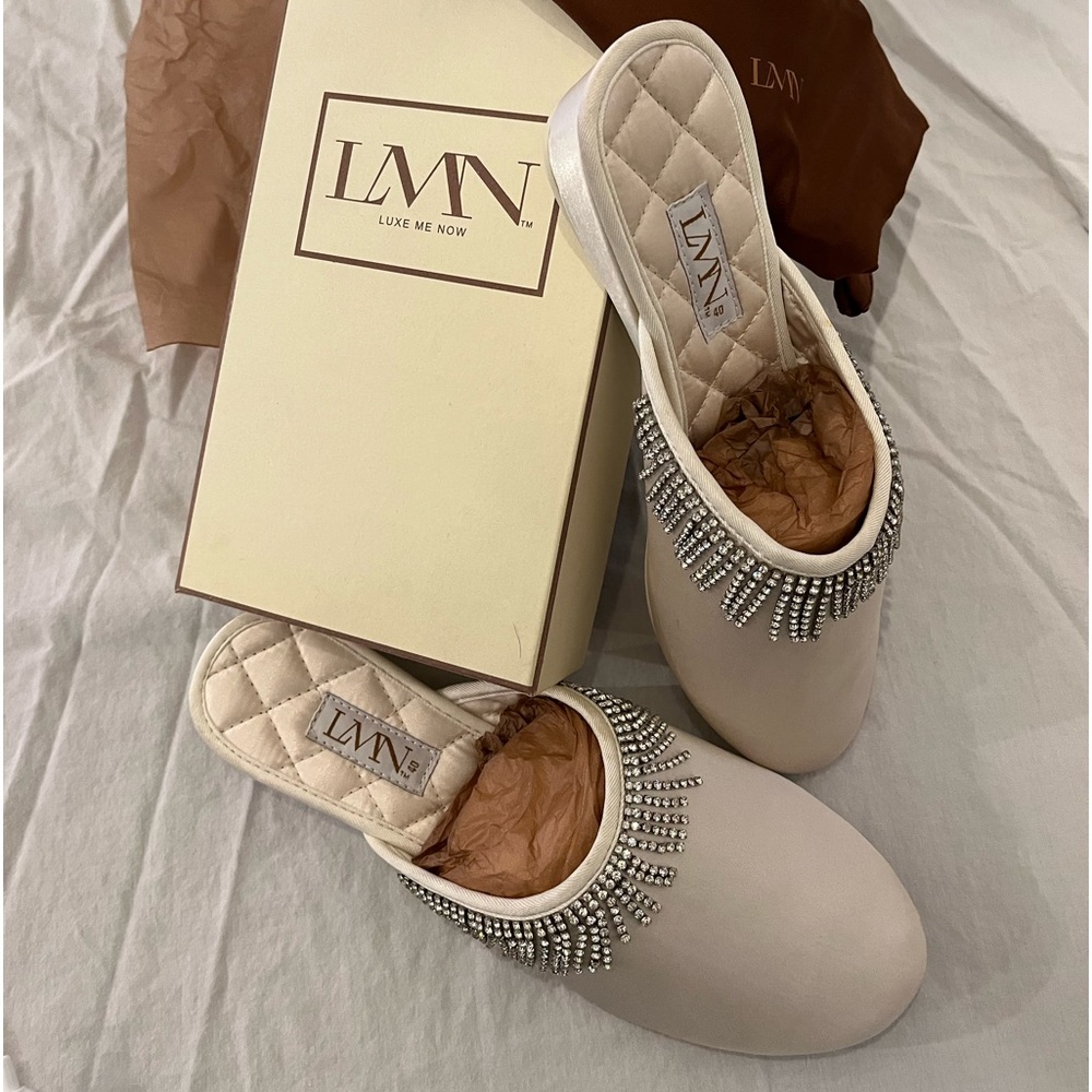 New Luxe Me Now Cream (crème or off white) Satin Eyelash Slippers Size 36/6